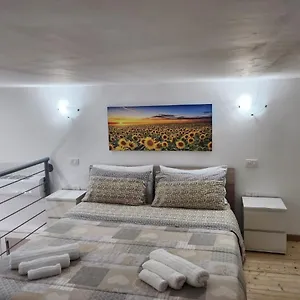 Il Cortile Della Patrona Apartament